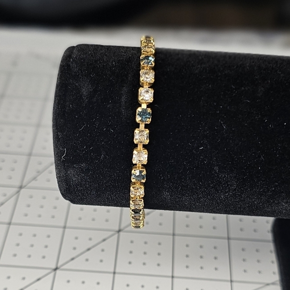 unbranded Jewelry - Vintage 90s Navy/Clear Rhinestones Gold Bracelet